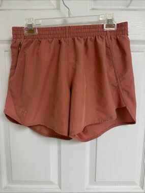 Under Armour Women's Terracotta Athletic Shorts